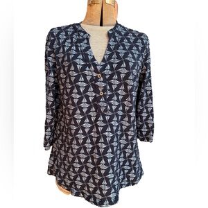 Fresh Produce Sail Boat Button
Front Blue White Top Cotton Made In USA